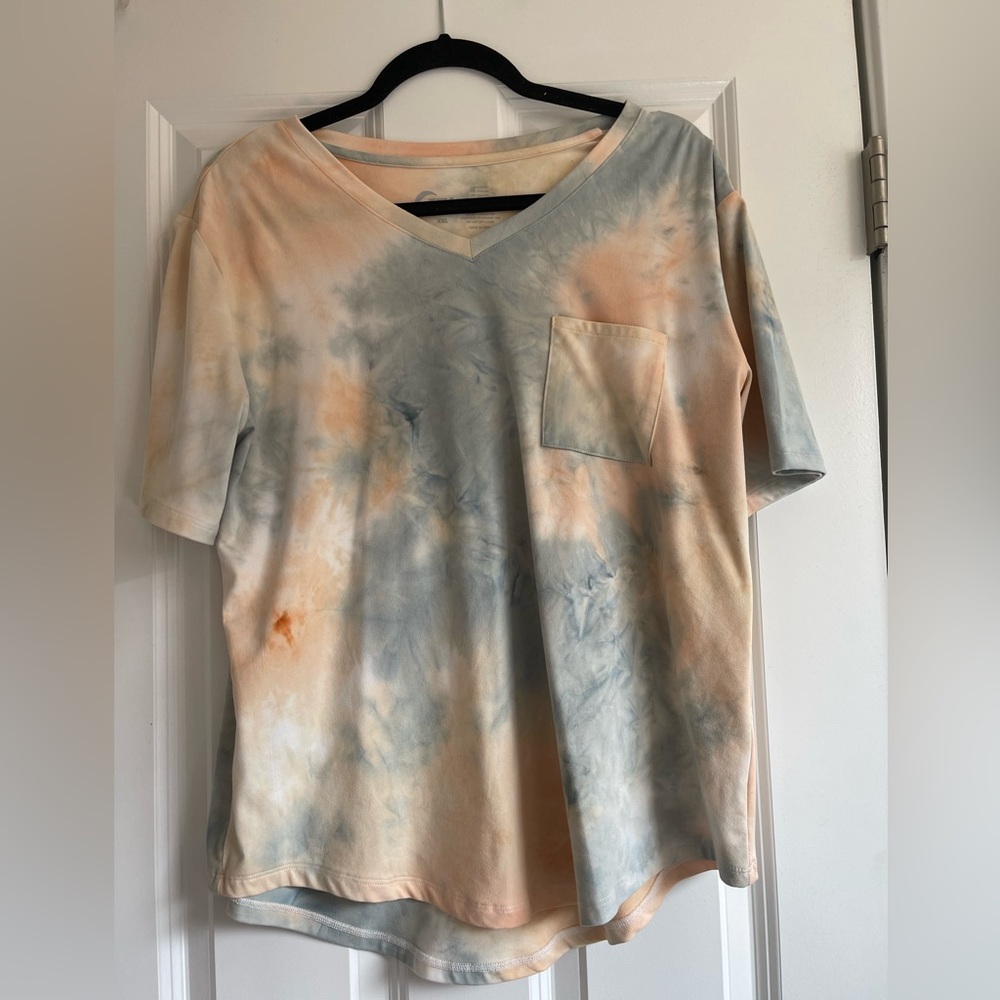 Zyia Go To Pocket tie dye top